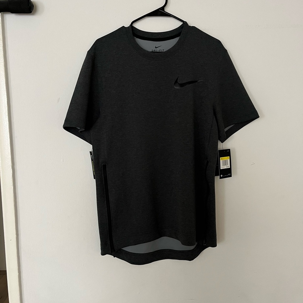 NWT Nike Thermaflex Men Shirt Small